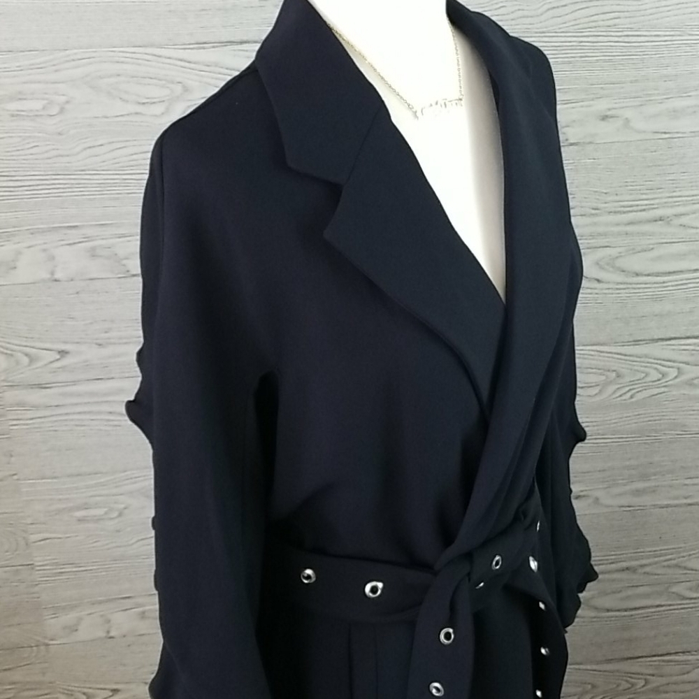 ZARA // ltd ed blogger fave ruffle detail metal grommet belt trench coat - Picture 12 of 16